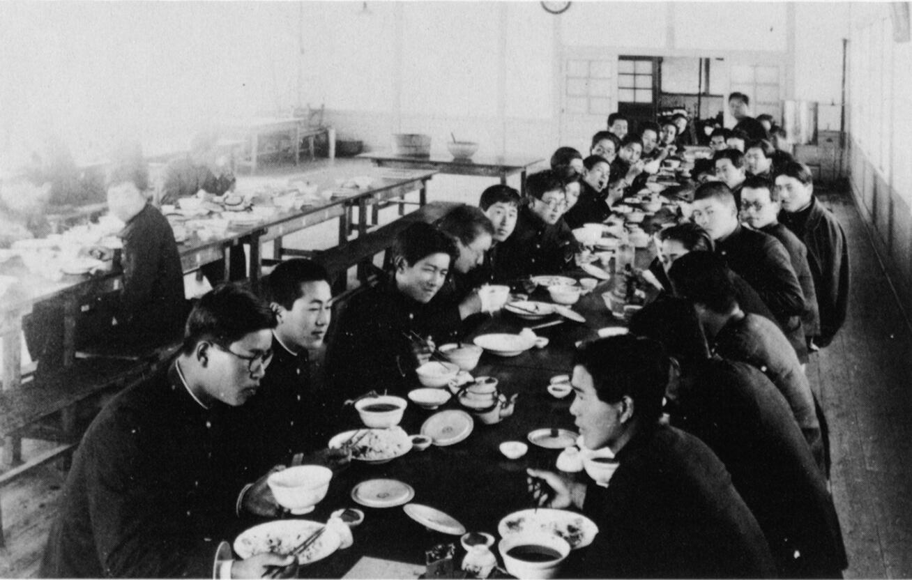 1924年 双鵬寮食堂