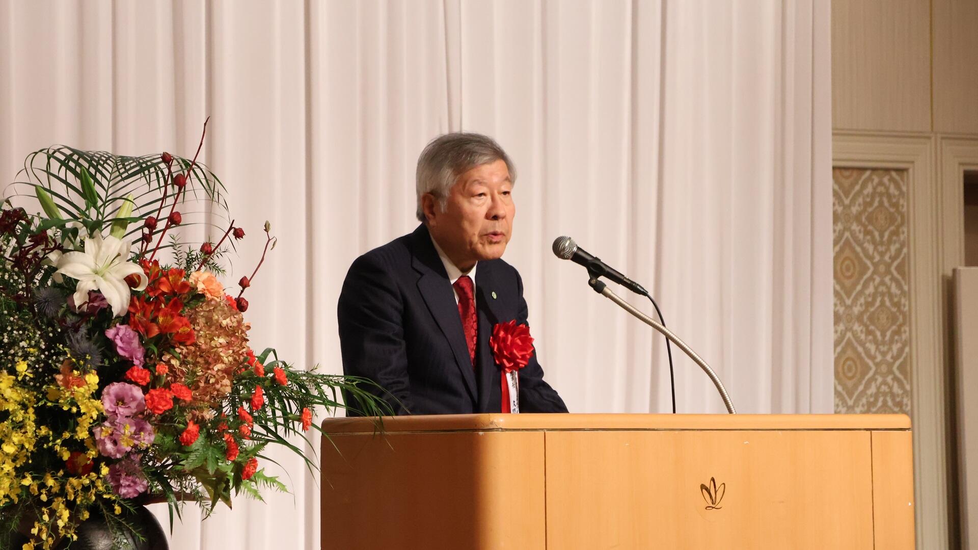 農業・食品産業技術総合研究機構理事長の久間和生様